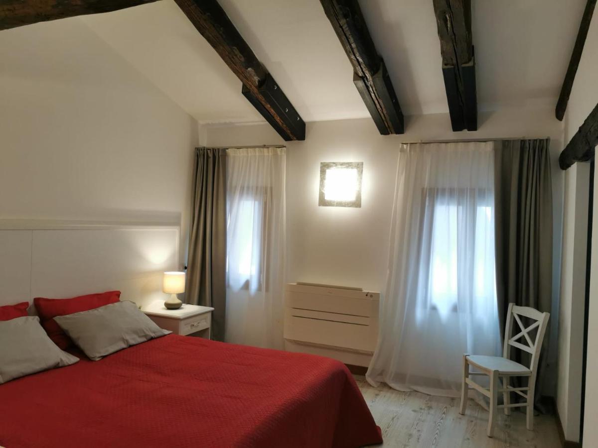 Palazzetto Canossa Venice