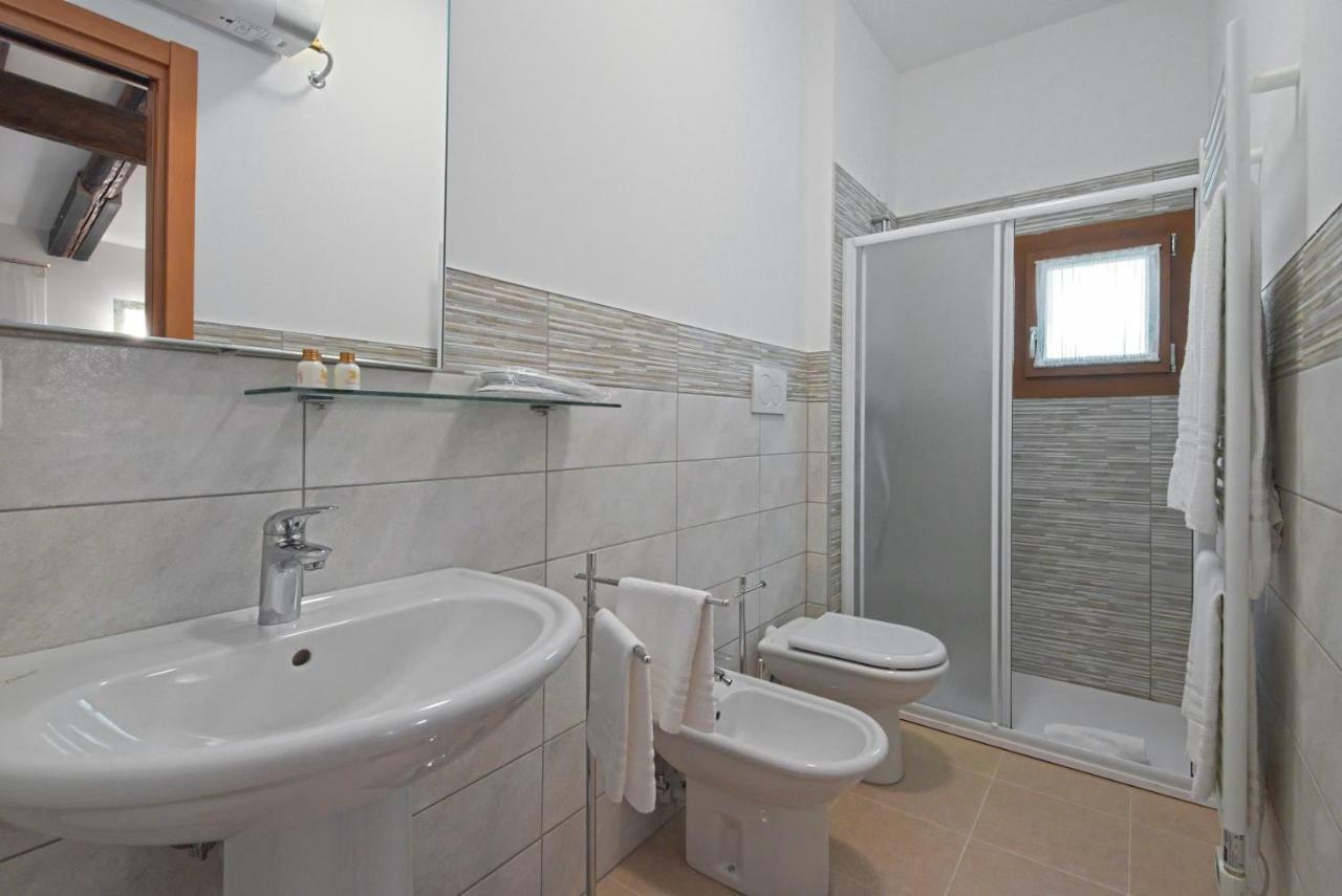 Palazzetto Canossa Guest house Venice